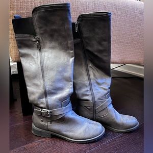 Guess Gray Boots
